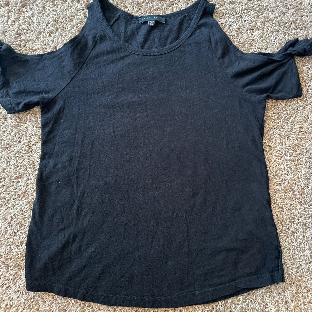 Sanctuary black tshirt xsm